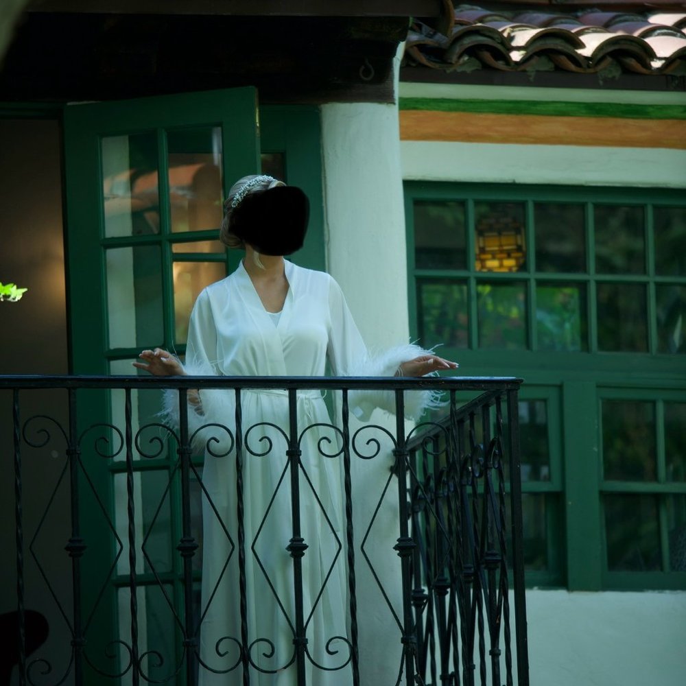 Bridal Robe - Picture 3 of 4